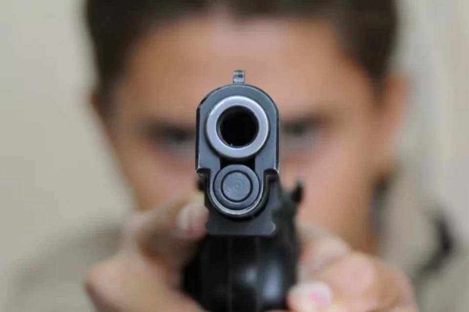 Homem é condenado em Rondônia por disparar arma de fogo após discussão de trânsito na Capital