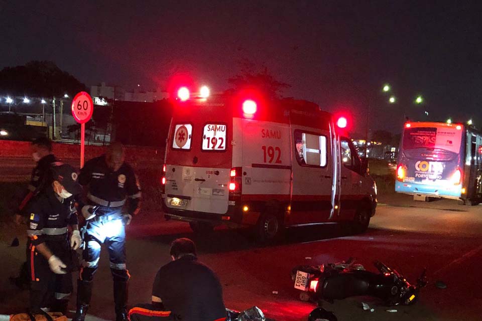 Motociclista morre atropelado por ônibus no bairro Floresta em Porto Velho
