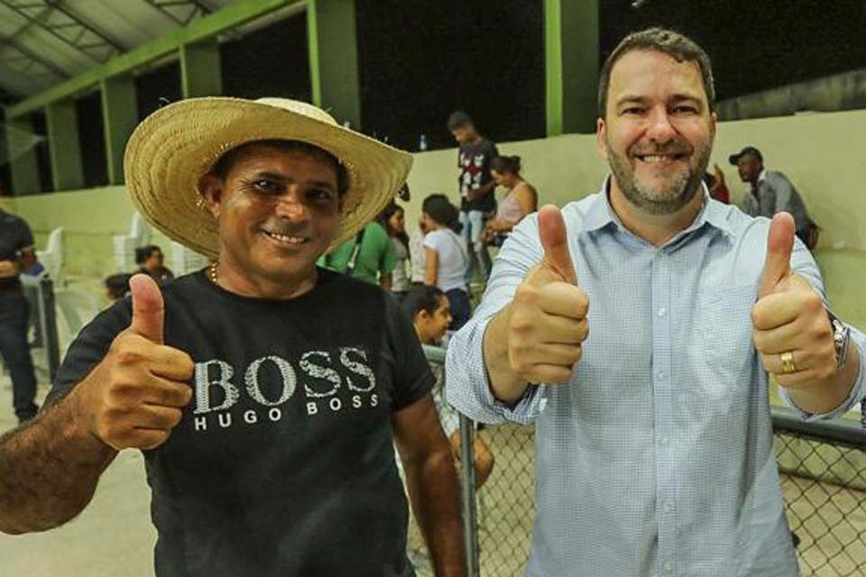 Deputado Alex Redano destina R$ 1 milhão para recuperação de estradas vicinais em Nova Mamoré