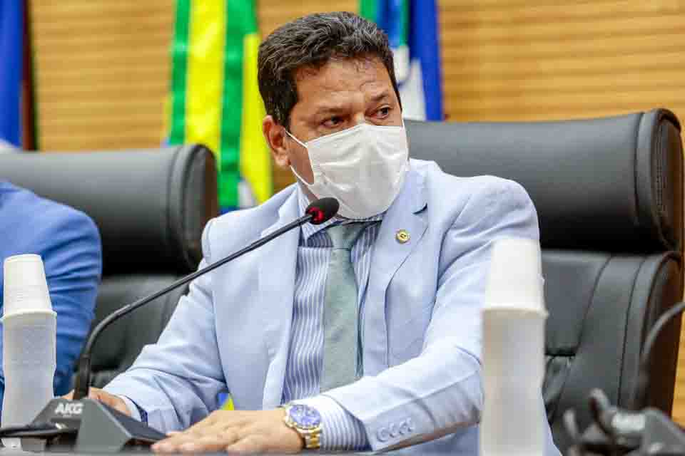Jair Montes viabiliza mais de R$ 1,6 mi para cirurgias oftalmológicas para pacientes do SUS de todos os 52 municípios