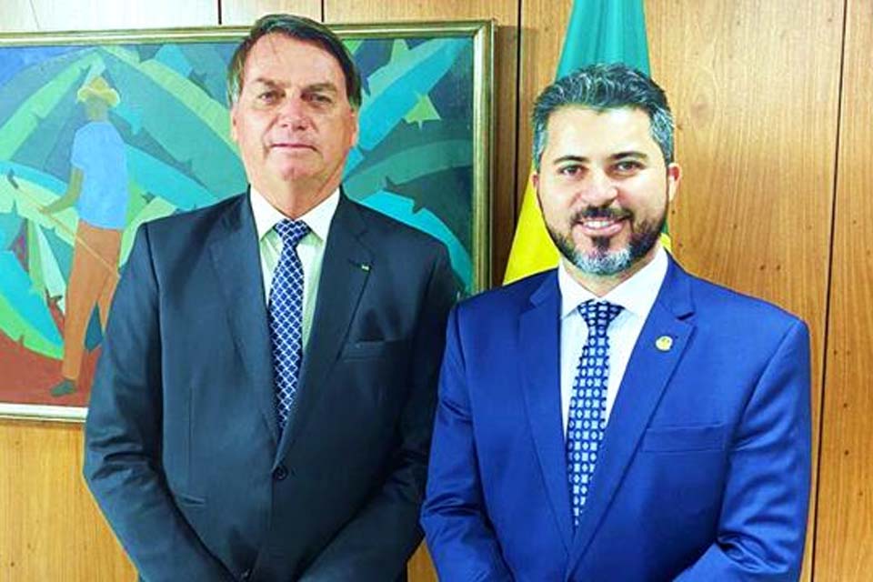Decretação da pandemia pela OMS completa dois anos; senador de Rondônia critica agência pela demora