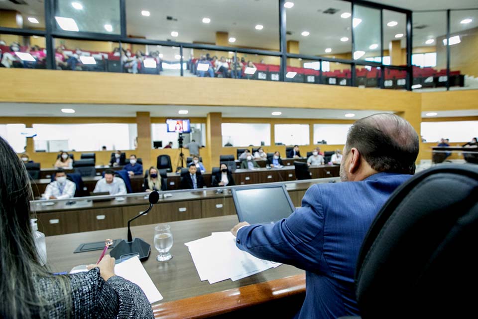 Audiência Pública proposta pelo deputado Cirone Deiró debate educação inclusiva de Rondônia na Assembleia Legislativa