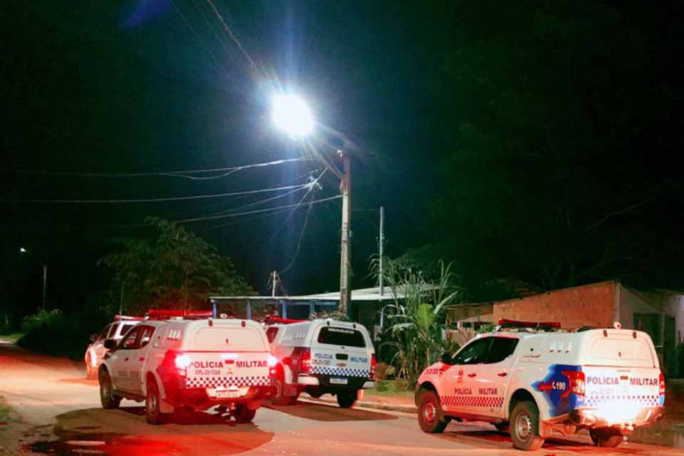  Policiais são atacados a tiros na região central de Porto Velho