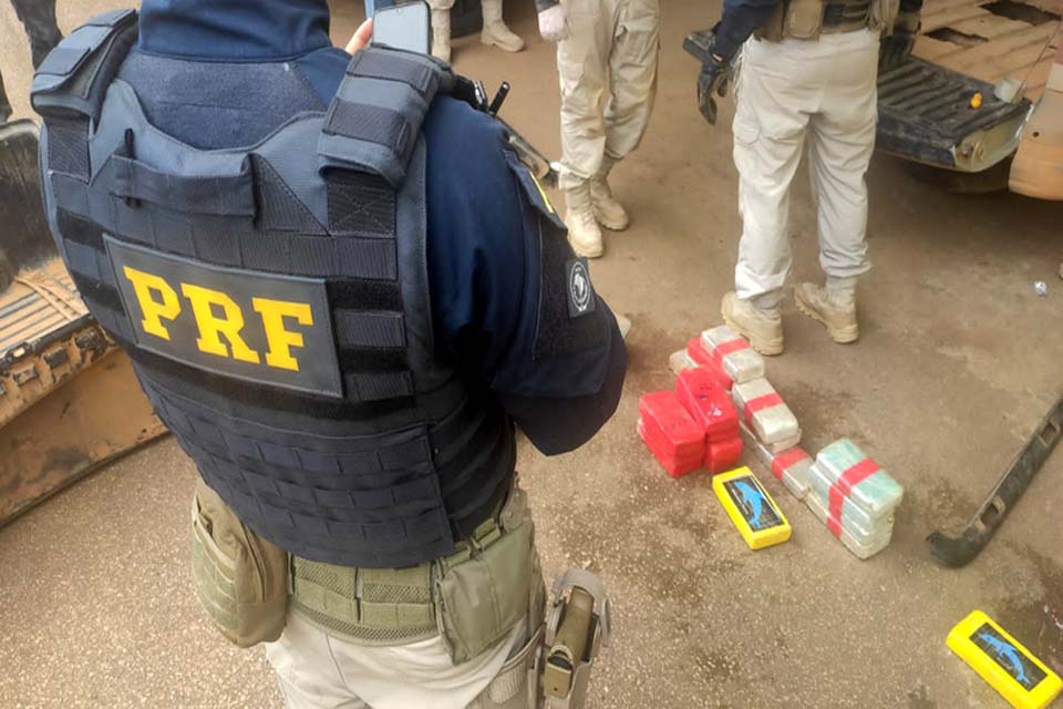 PRF prende motorista com mais de 40 quilos de cocaína na BR-364