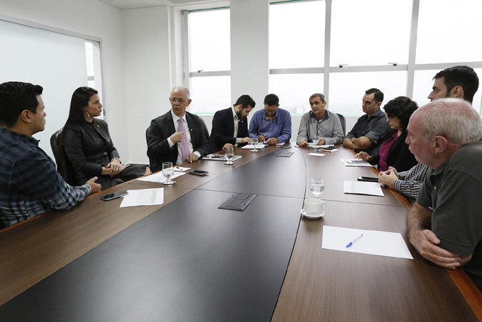Deputados se reúnem com superintendente do Basa, que anuncia R$ 1,910 bi para investimentos no setor produtivo
