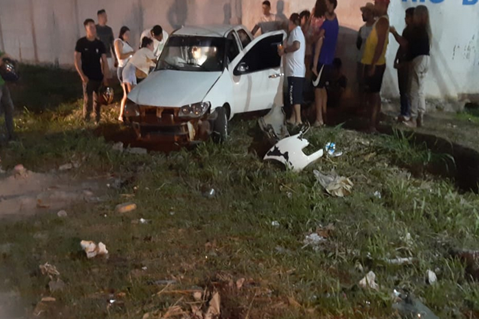 Colisão entre carros deixa feridos no centro de Porto Velho