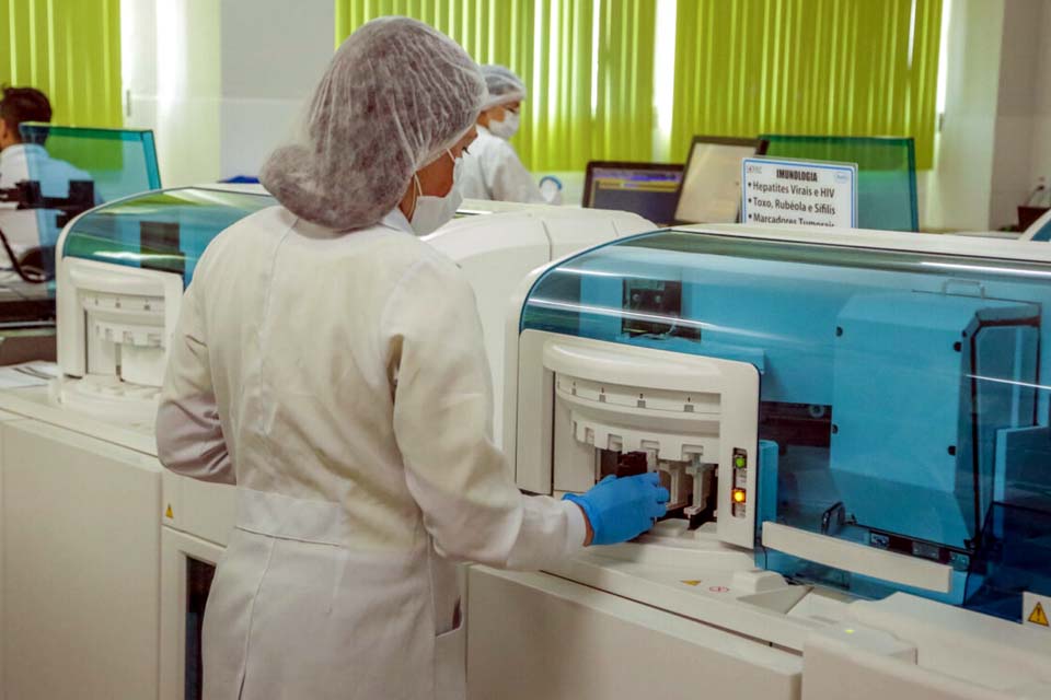 Laboratório Estadual de Patologia e Análises Clínicas possui sistema integrado automatizado de exames