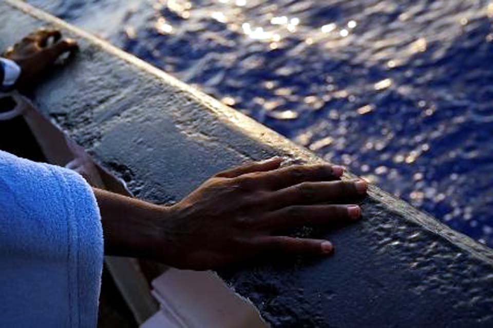 Mais de mil migrantes são resgatados em três dias no Canal da Mancha