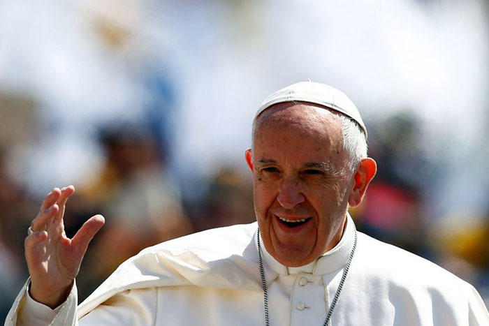 Papa pede que bispos venezuelano 'construam pontes' para paz
