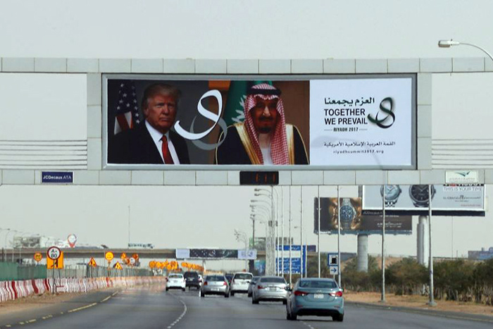Trump e Arábia Saudita planejam acordo bilionário de armas