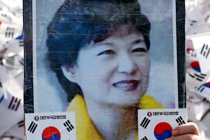 Destituída por corrupção, ex-líder da Coreia do Sul pede desculpas