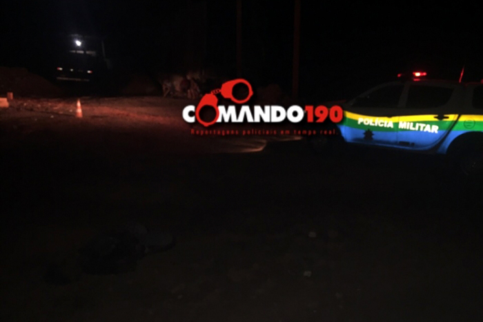 Dupla atira em casal de usuário de drogas em Ji-Parana