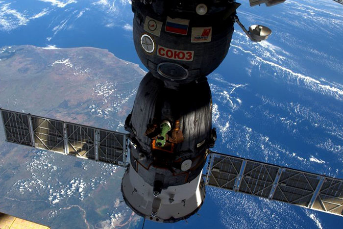 Após problemas na ISS, Nasa planeja caminhada espacial de emergência