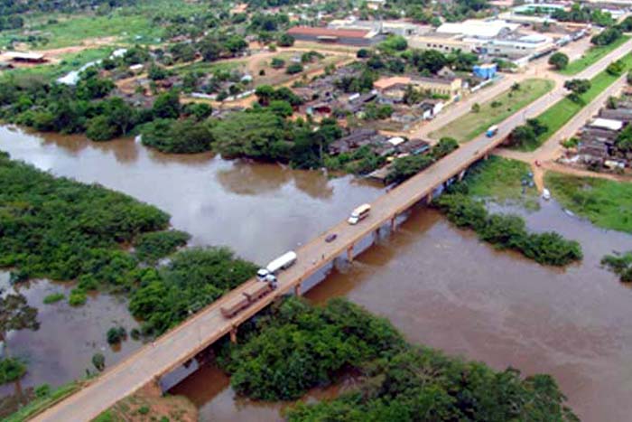 Justiça de Rondônia condena empresa e Município de Jaru por obras de péssima qualidade