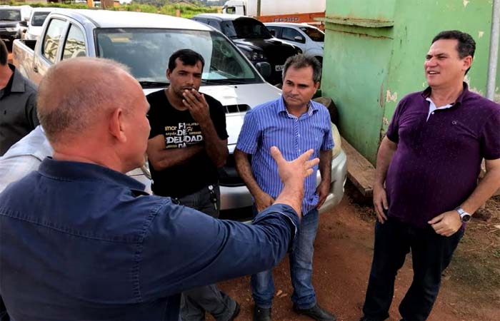 Maurão garante R$ 130 mil para recuperação do asfalto em Itapuã do Oeste