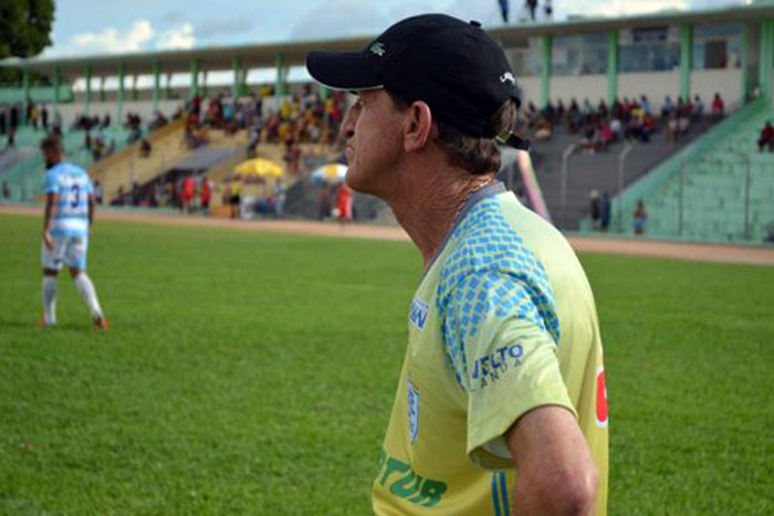 Após derrota, Ji-Paraná dispensa o técnico Gildo Vaz