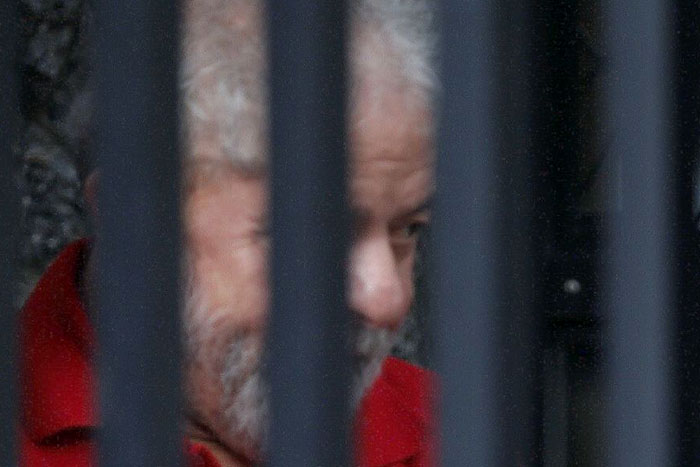 PT avalia que ex-presidente Lula pode ser preso em breve