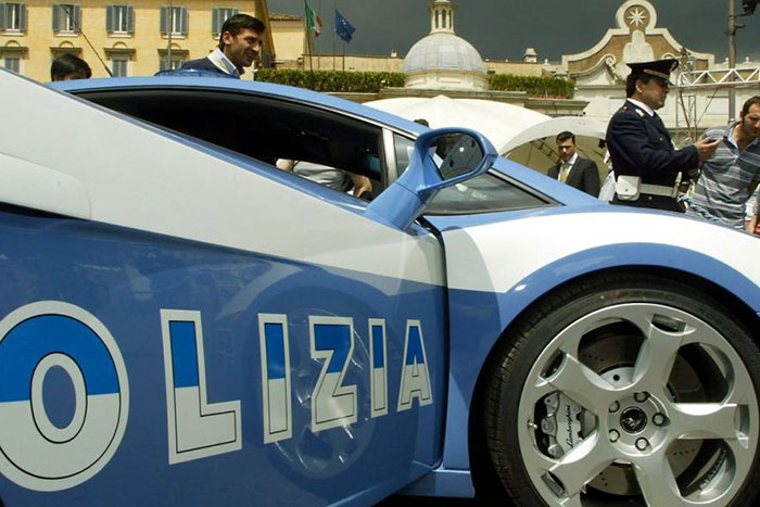 Polícia italiana prende 3 brasileiros por tráfico de drogas