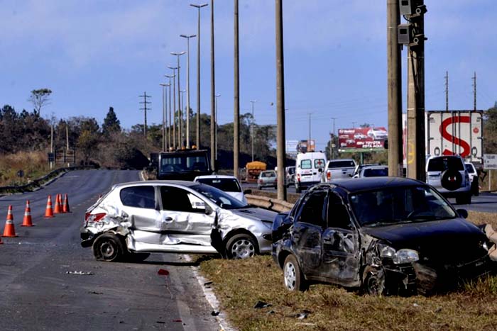 PRF registra 764 acidentes em rodovias federais durante o feriado