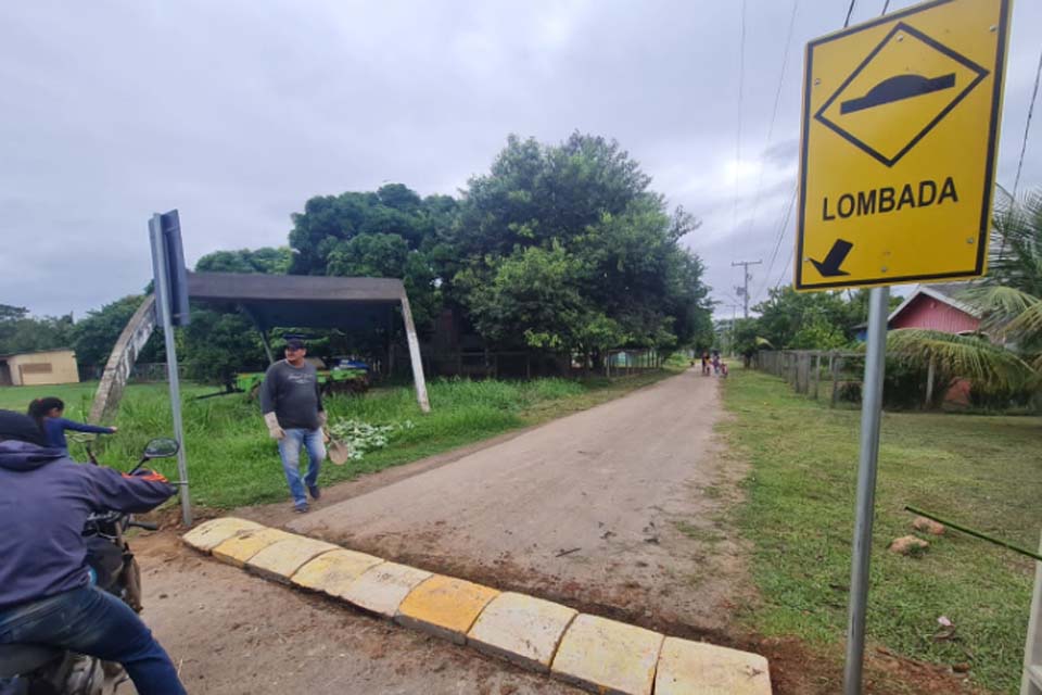 Prefeitura de Porto Velho segue sinalizando vias públicas na capital e distritos