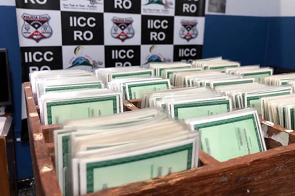 Mais de 400 carteiras de identidade aguardam para ser retiradas no Setor de Identificação da Prefeitura
