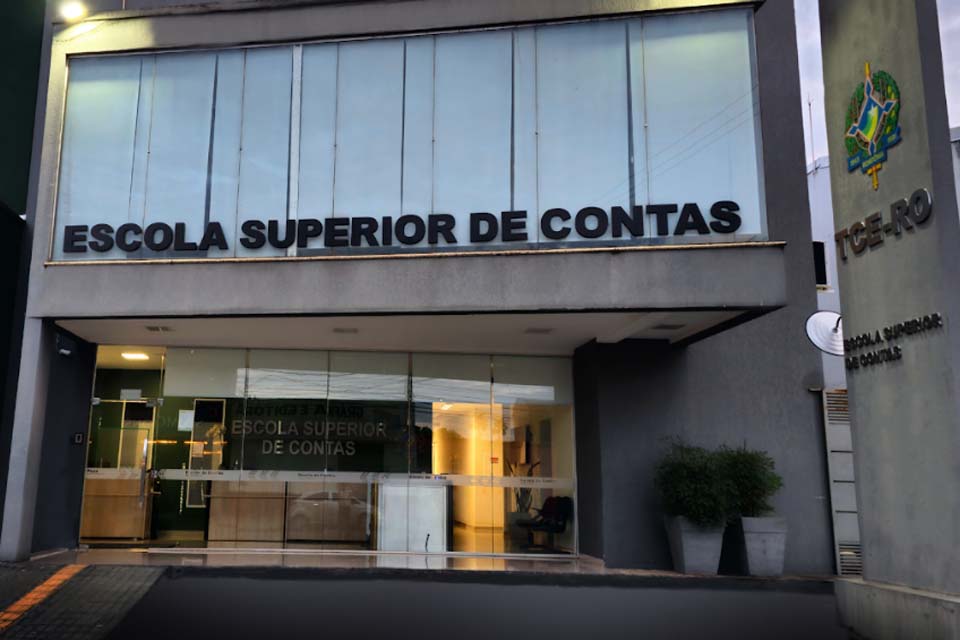 Tribunal de Contas de Rondônia-TCE-RO tem artigos científicos apresentados no maior evento de EaD do Brasil 