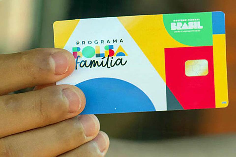 Caixa paga Bolsa Família com novo adicional de R$ 50 a NIS de final 2