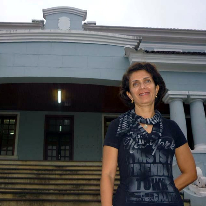 Trio de professores é condenado a pagar R$ 30 mil em indenização à ex-reitora da UNIR; ela prometeu doar o valor