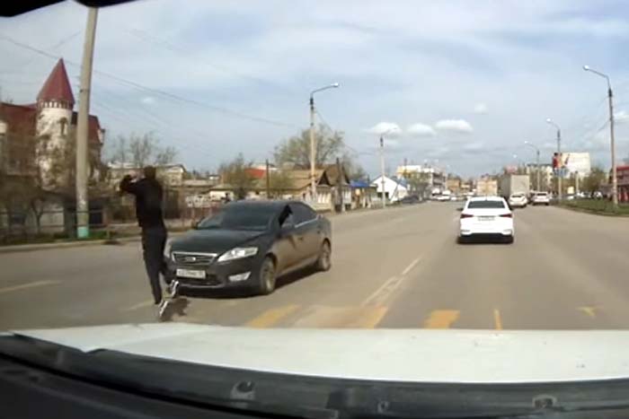 Hilário: Homem tenta atravessar rua e acaba atropelado 