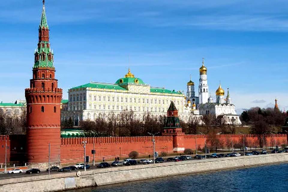 Kremlin acusa OTAN de querer intimidar Rússia com manobras militares